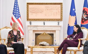 Osmani, zyrtares së State Departmentit: Çdo sukses i Kosovës mban…