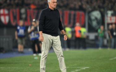 Gjithçka mbaroi! Mourinho kthehet në klubin ku nisi karrierën e…