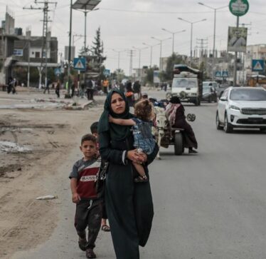 Lufta në Gaza, OKB: Rreth 80.000 njerëz u larguan nga qyteti Rafah