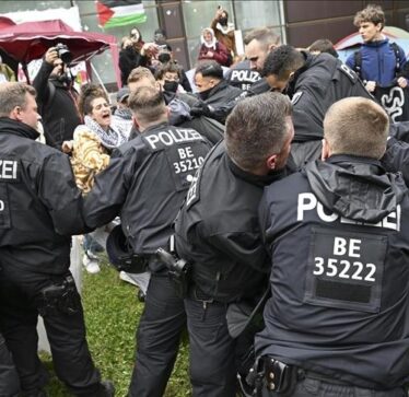 Profesorët gjermanë kritikojnë dhunën policisë ndaj protestuesve propalestinezë në universitete