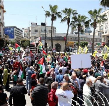 Grupet palestineze i bëjnë thirrje popullit në Bregun Perëndimor dhe Kuds në kryengritje