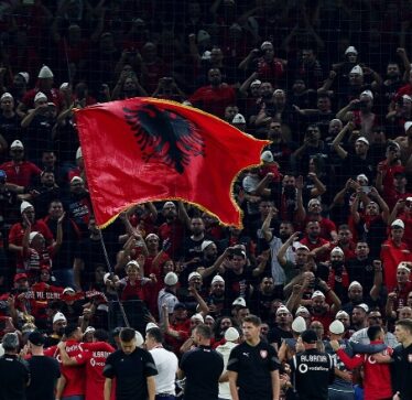 BBC: Pavarësisht humbjes, kombëtarja shqiptare fitoi shumë admirues në “Euro 2024”