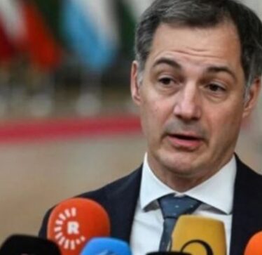 Mbreti pranon dorëheqjen e kryeministrit belg, pas Francës vendi i dytë që bëhet gati për zgjedhje të parakohshme