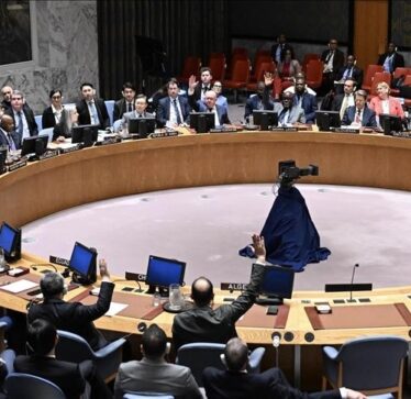 Këshilli i Sigurimit i OKB-së miraton rezolutën që mbështet propozimin e SHBA-së për armëpushim në Gaza