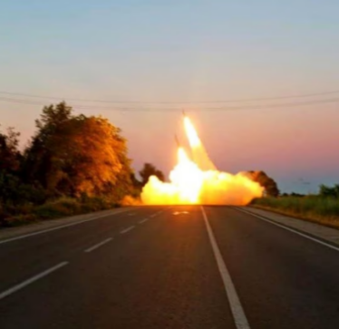 Çfarë do të ndodhë tani pasi Ukraina mori pëlqimin e SHBA-së për sulme në Rusi?