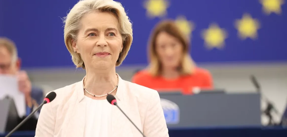 Von der Leyen rizgjidhet sërish presidente e Komisionit Europian
