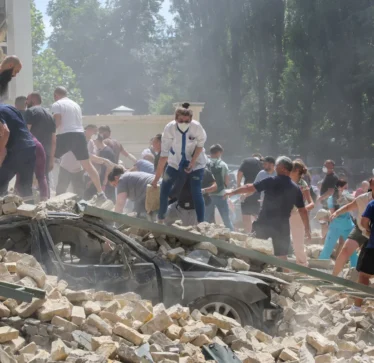 Të paktën 20 të vrarë në Ukrainë, sulmohet edhe spitali i fëmijëve në Kiev