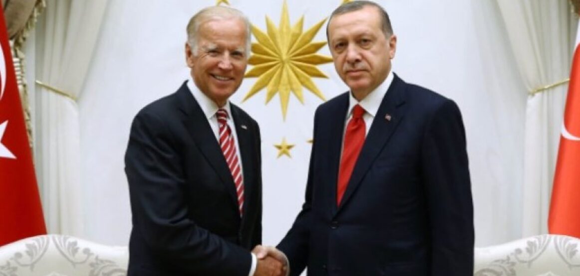 ‘Shkeli ligjin ndërkombëtar /Erdogan: Biden dhe SHBA janë bashkëpunëtor në krimet e të luftës izraelite