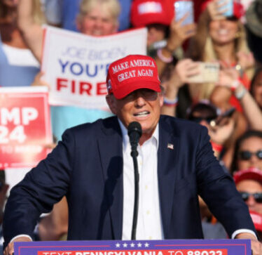Atentati ndaj ish-presidentit Trump vë në qendër të vëmendjes dhunën me armë