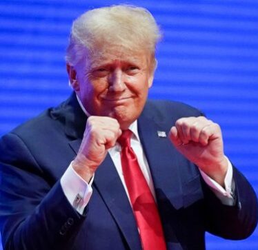 Donald Trump pranon emërimin e partisë si kandidat për president