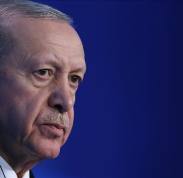Erdoğan: Türkiye nuk do t’i miratojë përpjekjet për të bashkëpunuar me Izraelin brenda NATO-s
