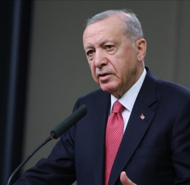 Erdoğan niset drejt SHBA-së për të marrë pjesë në samitin e NATO-s