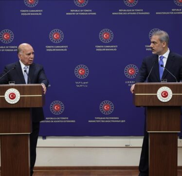 Turqia dhe Iraku nënshkruan memorandum për bashkëpunimin në siguri dhe ushtri