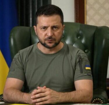 Pse Zelensky filloi një spastrim të madh në qeverinë e tij