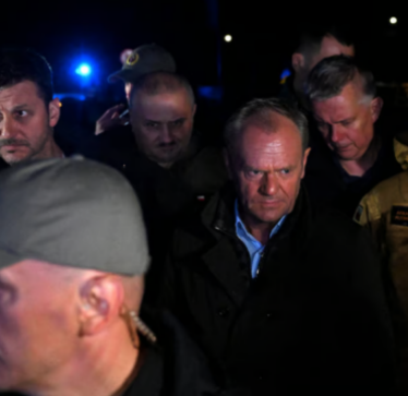 “Mos u trembni nëse shihni ushtarë gjermanë”, mesazhi i pazakontë i Donald Tusk për popullin polak