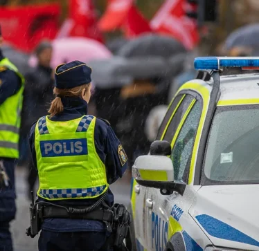Bandat në Danimarkë për vrasje dhe krime të rënda angazhojnë të mitur nga Suedia, policia shpjegon pse