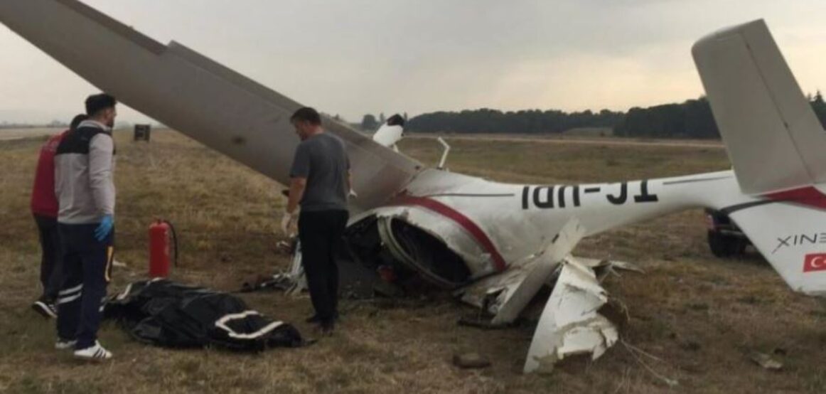 Turqi/ Rrëzohet avioni, humbin jetën dy pilotët