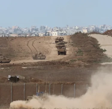 Izraeli rinisi ofensivën tokësore ndaj kampit të refugjatëve në Gaza, mes viktimave ka edhe fëmijë