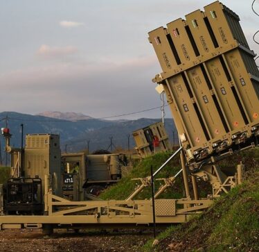 Në Poloni hapet baza raketore e mbrojtjes ajrore, kërkohet rrëzimi edhe i raketave ruse