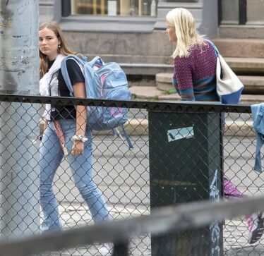 Norvegjia vendos kufirin minimal të moshës 15 vjeç për përdorimin e rrjeteve sociale