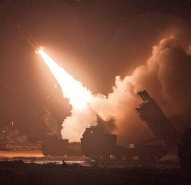 Moska thotë se Ukraina goditi Rusinë me raketa amerikane me rreze të gjatë veprimi