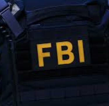 Kërcënime me bomba ndaj qendrave të votimit, FBI: shumica nga email-et ruse, por nuk janë të besueshme
