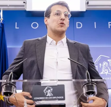 Deputeti spanjoll Pueyo fillon grevë urie në mbështetje të Palestinës