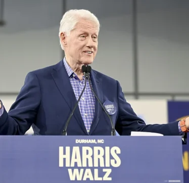 Clinton u përpoq të legjitimonte politikën e Izraelit: “Hebrenjtë ishin atje para se të ekzistonte feja islame”