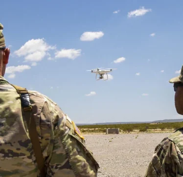 Ushtria amerikane po përballet gjithnjë e më shumë me problemet e kalimeve të dronëve civilë mbi bazat e saj