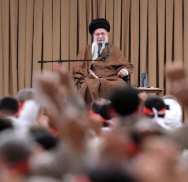 Khamenei bën thirrje për dënim me vdekje për liderët izraelitë