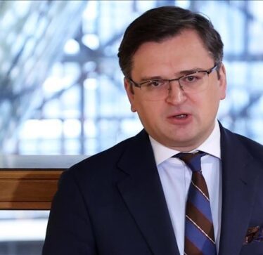 Ish-shefi i diplomacisë ukrainase: Trump nuk mund të ndërmjetësojë marrëveshjen e paqes Moskë-Kiev