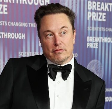 Musk shkakton polemika me komentet ndaj vendimit të gjykatësve italianë lidhur me emigrantët