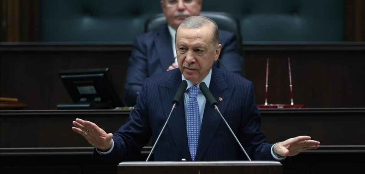 Erdoğan: Turqia e gatshme të kontribuojë për ndalimin e masakrës në Gaza dhe vendosjen e armëpushimit të përhershëm