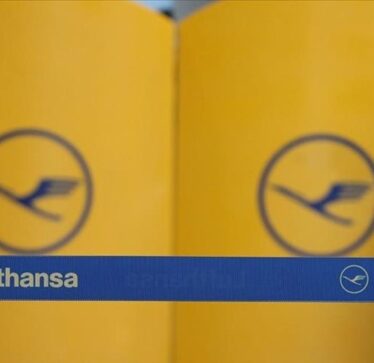 Kompania ajrore ‘Lufthansa’ zgjat pezullimin e fluturimeve për në Tel Aviv mes krizës së vazhdueshme