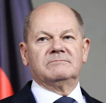 Olaf Scholz humb votëbesimin, hapet rruga e zgjedhjeve të parakohshme më 23 shkurt