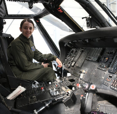 Armela Murati, pilotja e parë e Forcave të Armatosura të Shqipërisë