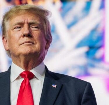 Trump uron muslimanët me “përshëndetjet më të ngrohta” për fillimin e Ramazanit