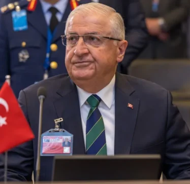 Ministri turk: Turqia është e gatshme t’i ofrojë Sirisë trajnime ushtarake