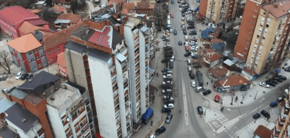 Schneeberger: Vuçiq është rrezik, e jo mbrojtje për serbët në veri
