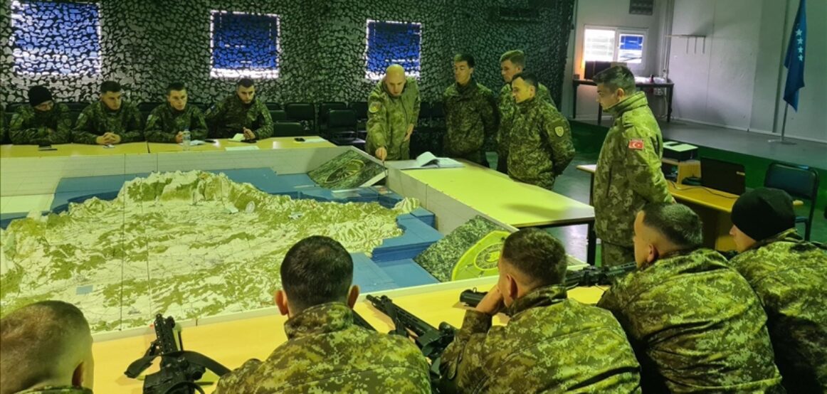 Pjesëtarët e FSK-së kryen trajnim me Forcat e Armatosura të Türkiyes