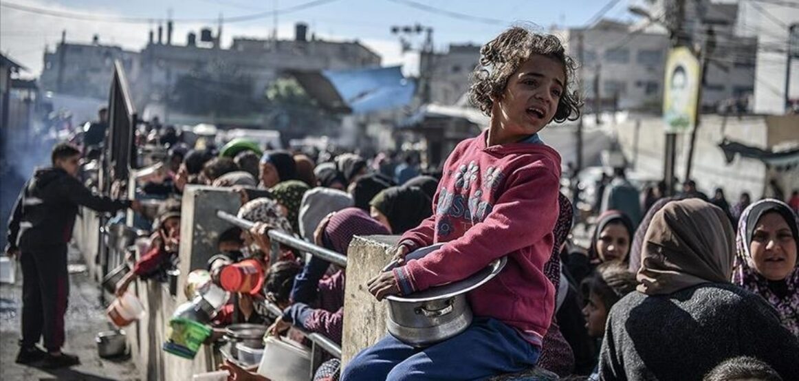 UNRWA: “Kemi nevojë për ndërhyrje urgjente humanitare në Gaza”