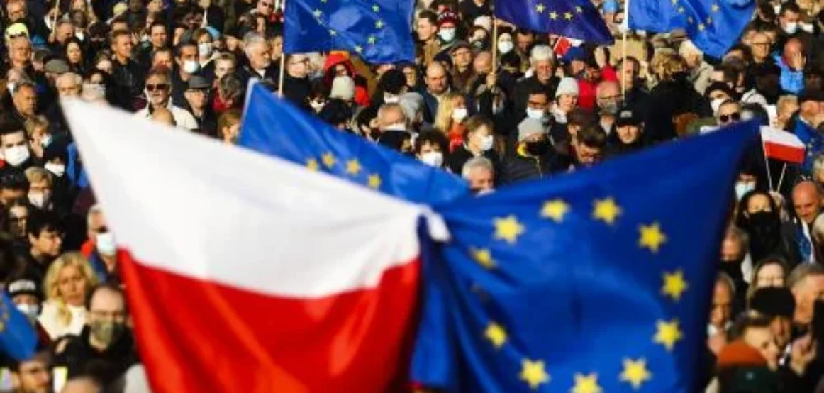 Presidenca e radhës e Bashkimit Evropian i kalon Polonisë për 6 muaj