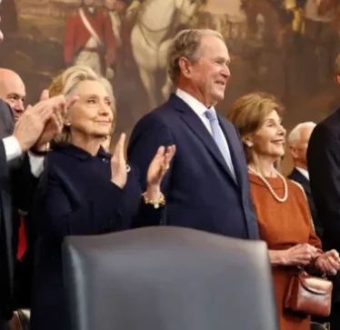 Ish-presidentët dhe gratë e tyre arrijnë në Kongres për inaugurimin e Trump, mungon Michelle Obama