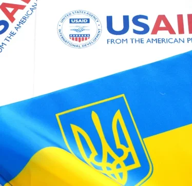 USAID urdhëroi pezullimin e të gjitha programeve të ndihmës edhe në Ukrainë.