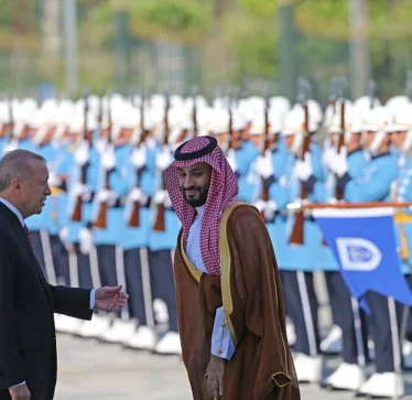 Turqia dhe Arabia Saudite synojnë të nënshkruajnë një marrëveshje mbrojtjeje, në lojë janë tanke dhe anije luftarake
