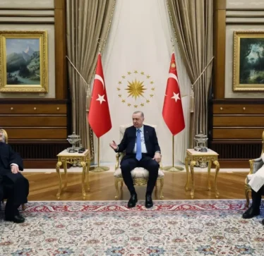 Presidenti Erdoğan priti imamin e xhamisë Al-Aksa, Shejh Ikrime Sabri