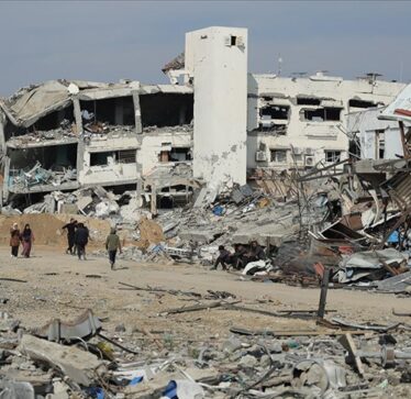 Gaza, gjatë 24 orëve të fundit nga rrënojat nxirren trupat e 42 palestinezëve