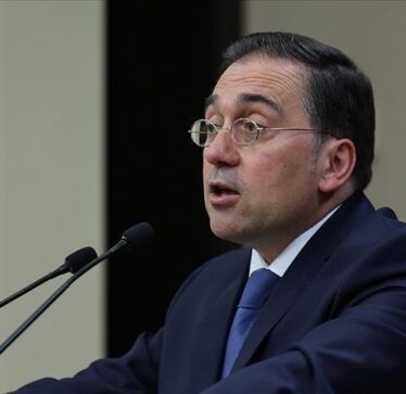 Spanja: Banorët e Gazës duhet të qëndrojnë në Gaza
