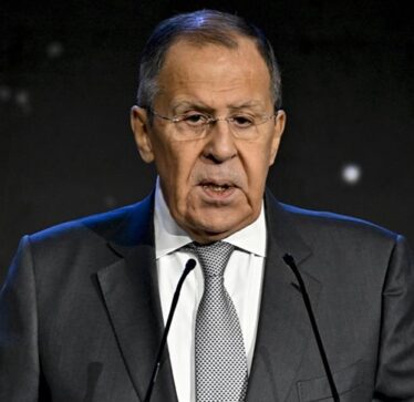Shefi i diplomacisë ruse i “gatshëm” të studiojë propozimet e Trumpit për paqen në Ukrainë