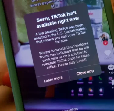 TikTok “po kthehet online” pak pasi Trump u zotua ta rikthente atë
